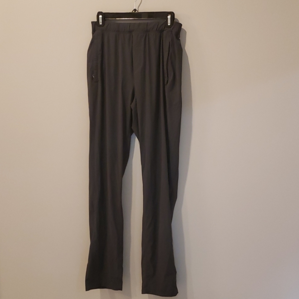 Men's lululemon discipline pant size s in gray